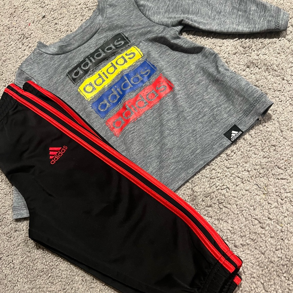 Adidas toddler set